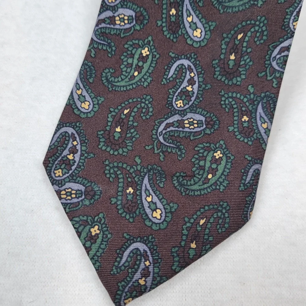 Alan Flusser Luxury Paisley Brown & Purple Necktie 100% Silk Hand‎ Made